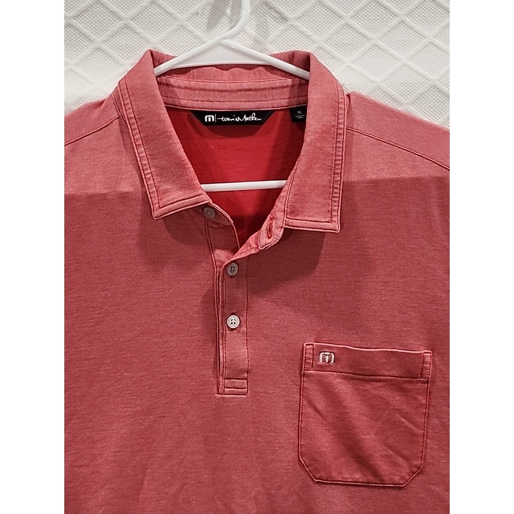 Travis Mathew Golf Polo Mens XL Short Sleeve Pocket, Embroidered Sleeve‎ "Oaks"